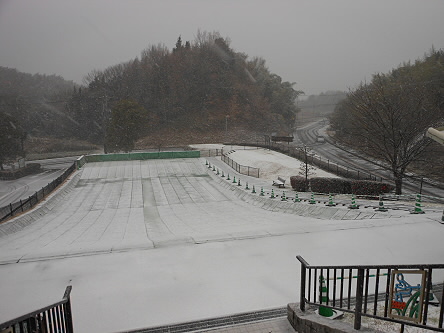 雪景色(そりゲレンデ)